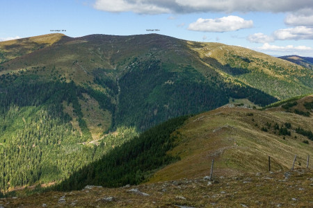 Blick zum Speikkogel 1988 m und Lenzmoarkogel 1991 m